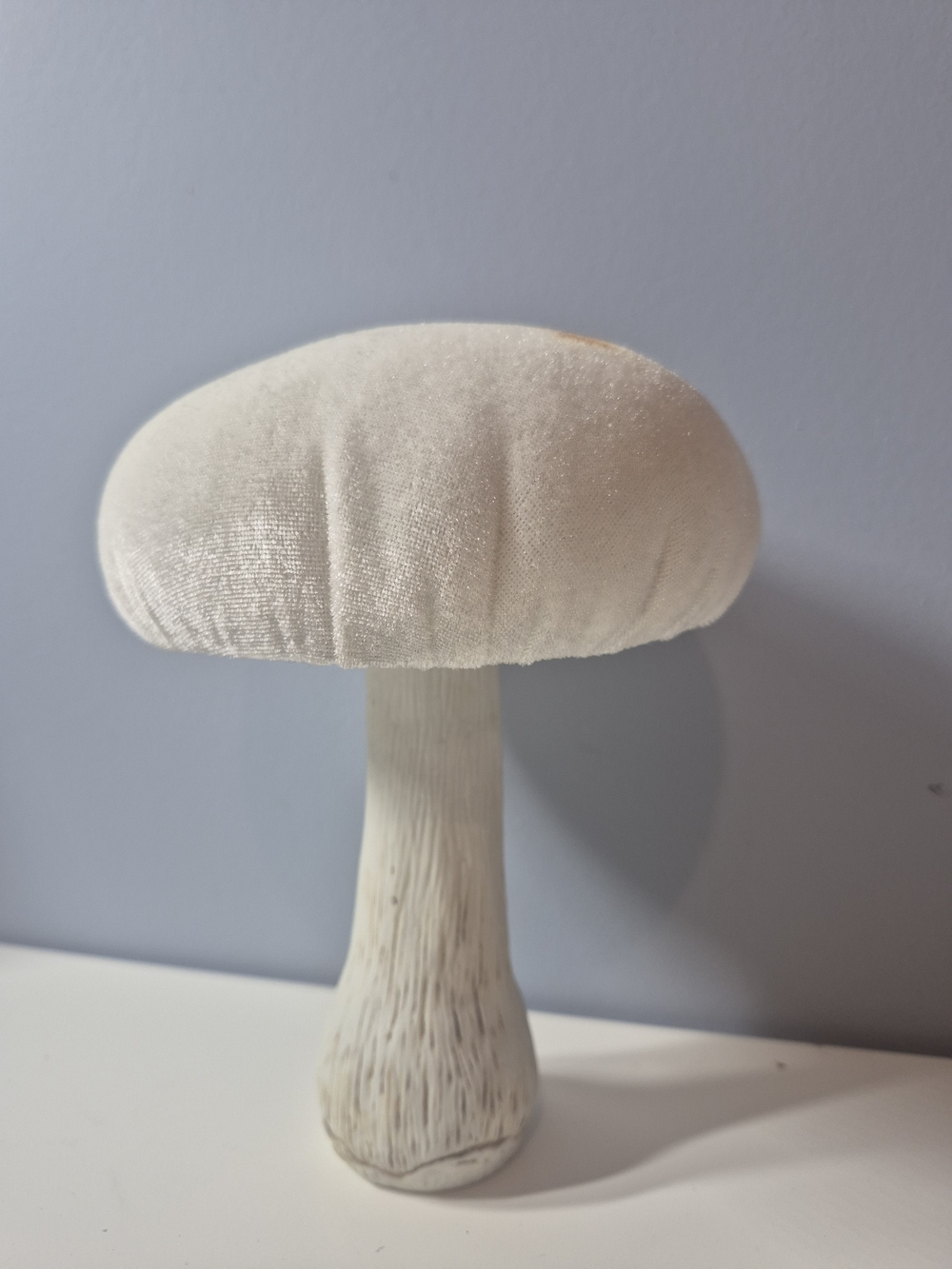 Flora Bunda Velvet Top Mushroom Sculpture - Decorative Home Art